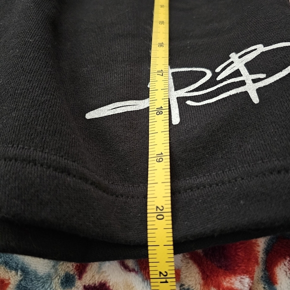 RSVP Gallery × BJ The Chicago Kid | Black Fleece Shorts size Small - Picture 11 of 12